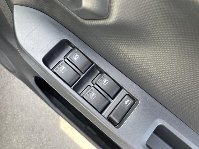 ミライースＬ　ＳＡIII１３インチフルホイールキャップ　マルチリフレクターハロゲンヘッドランプ　可倒式ドアミラー　自発光式デジタルメーターアンバーイルミネーションメーター　マニュアルエアコン（ダイヤル式）　キーレスエントリー（静岡県）の中古車