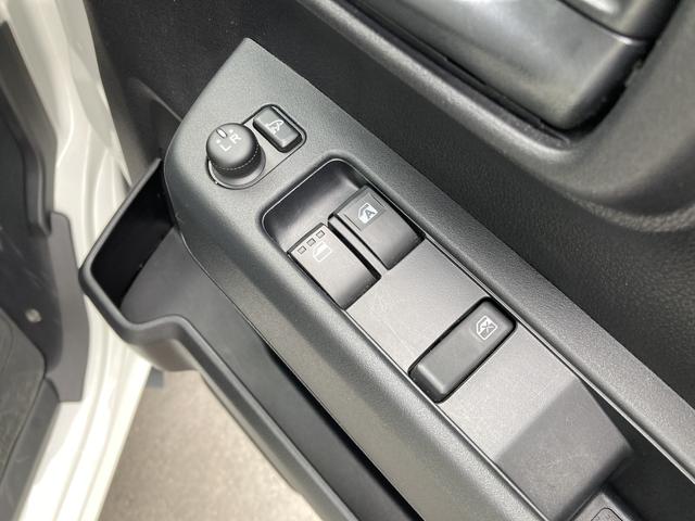 ハイゼットカーゴクルーズＣＶＴ　電動格納式カラードドアミラー　スーパーＵＶＩＲカットガラス（フロントウィンドウ）　１２インチフルホイールキャップ　撥水フルファヴリックシート表皮　大型ＬＥＤ荷室灯　キーフリーシステム（静岡県）の中古車