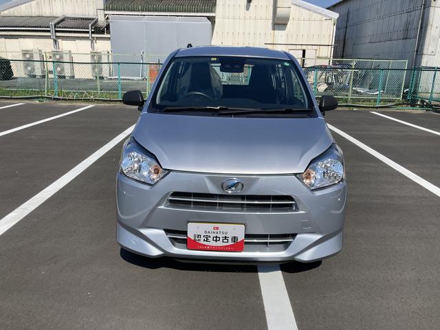 ミライースＬ　ＳＡIII１３インチフルホイールキャップ　マルチリフレクターハロゲンヘッドランプ　可倒式ドアミラー　自発光式デジタルメーターアンバーイルミネーションメーター　マニュアルエアコン（ダイヤル式）　キーレスエントリー（静岡県）の中古車