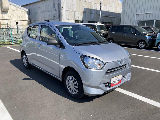 ミライースＬ　ＳＡIII１３インチフルホイールキャップ　マルチリフレクターハロゲンヘッドランプ　可倒式ドアミラー　自発光式デジタルメーターアンバーイルミネーションメーター　マニュアルエアコン（ダイヤル式）　キーレスエントリー（静岡県）の中古車