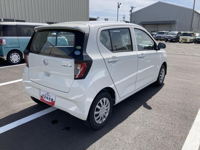 ミライースＬ　ＳＡIII１３インチフルホイールキャップ　マルチリフレクターハロゲンヘッドランプ　可倒式ドアミラー　自発光式デジタルメーターアンバーイルミネーションメーター　マニュアルエアコン（ダイヤル式）　キーレスエントリー（静岡県）の中古車