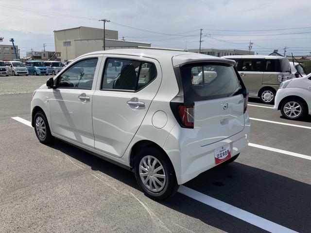 ミライースＬ　ＳＡIII１３インチフルホイールキャップ　マルチリフレクターハロゲンヘッドランプ　可倒式ドアミラー　自発光式デジタルメーターアンバーイルミネーションメーター　マニュアルエアコン（ダイヤル式）　キーレスエントリー（静岡県）の中古車