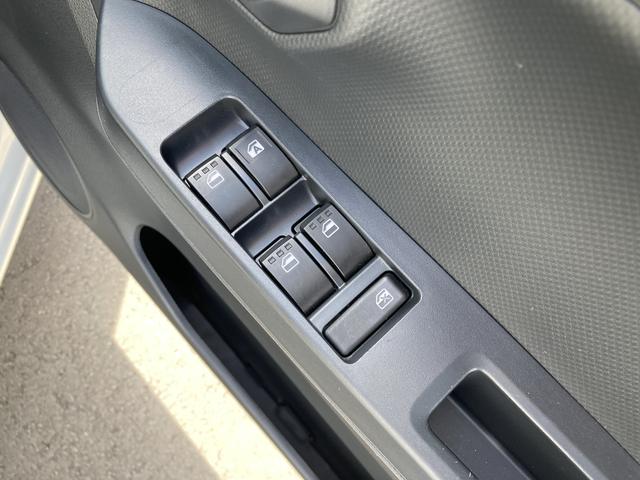 ミライースＬ　ＳＡIII１３インチフルホイールキャップ　マルチリフレクターハロゲンヘッドランプ　可倒式ドアミラー　自発光式デジタルメーターアンバーイルミネーションメーター　マニュアルエアコン（ダイヤル式）　キーレスエントリー（静岡県）の中古車