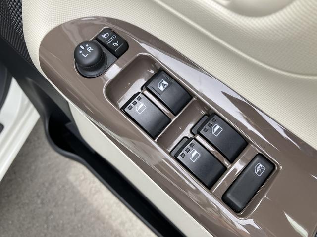 ムーヴキャンバスＧメイクアップＶＳ　ＳＡIII１４インチフルホイールキャップ　ＬＥＤヘッドランプ　キーフリーシステム　両側パワースライドドア　オートエアコン（プッシュ式）　オートライト　置きラクボックス（静岡県）の中古車