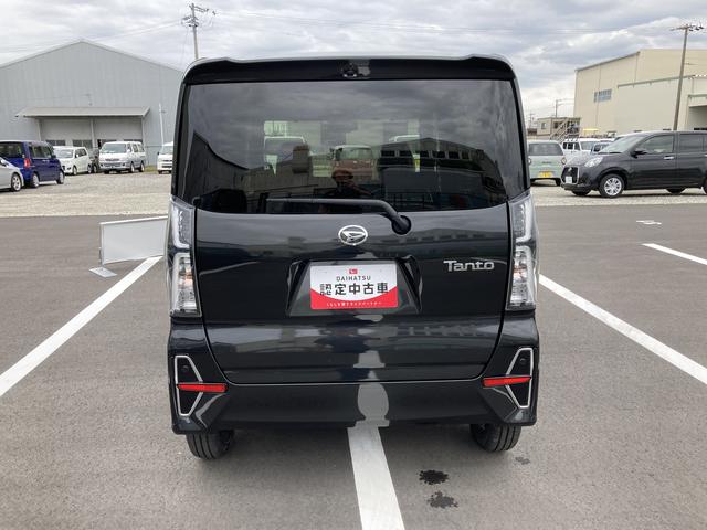 タントカスタムＸ１４インチアルミホイール　大型エアロバンパー　フルＬＥＤヘッドランプ　オート格納式カラードドアミラー　両側パワースライドドア　キーフリーシステム　プッシュボタンスタート（静岡県）の中古車