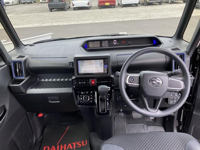 タントカスタムＸ１４インチアルミホイール　大型エアロバンパー　フルＬＥＤヘッドランプ　オート格納式カラードドアミラー　両側パワースライドドア　キーフリーシステム　プッシュボタンスタート（静岡県）の中古車