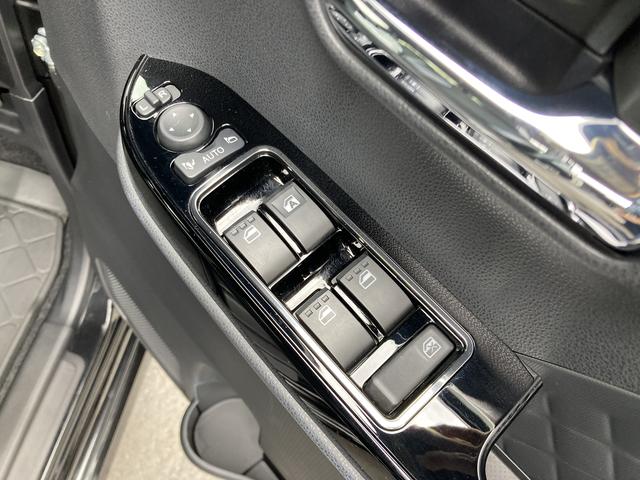 タントカスタムＸ１４インチアルミホイール　大型エアロバンパー　フルＬＥＤヘッドランプ　オート格納式カラードドアミラー　両側パワースライドドア　キーフリーシステム　プッシュボタンスタート（静岡県）の中古車