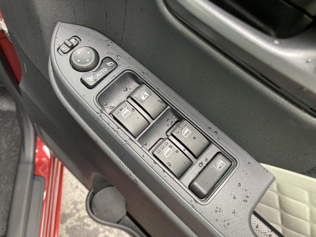 タントＸ１４インチフルホイールキャップ　フルＬＥＤヘッドランプ　オート格納式カラードドアミラー　左側パワースライドドア　ＴＦＴカラーマルチインフォメーションディスプレイ　フルファブリックシート（静岡県）の中古車