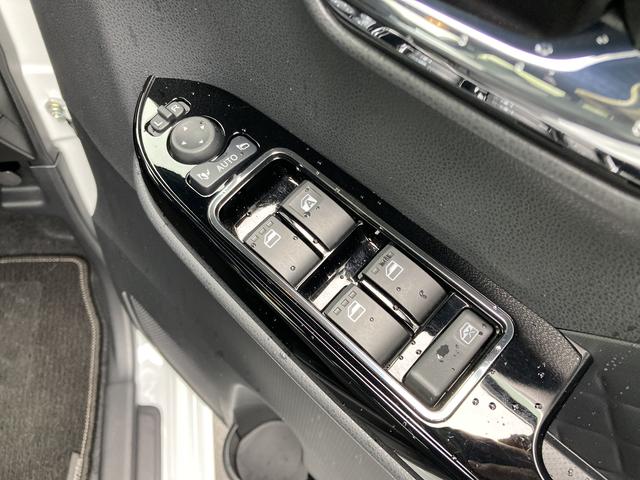 タントカスタムＸスタイルセレクション１４インチアルミホイール　大型エアロバンパー　フルＬＥＤヘッドランプ　オート格納式カラードドアミラー　両側パワースライドドア　キーフリーシステム　プッシュボタンスタート（静岡県）の中古車