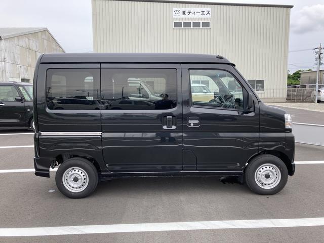 ハイゼットカーゴＤＸ２ＷＤ　ＣＶＴ　撥水フルファブリックシート表皮　オーバーヘッドシェルフ　アッパートレイ　キーレスエントリー　ユースフルナット（３１ヶ所）（静岡県）の中古車