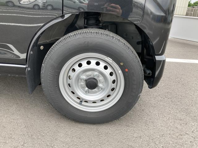 ハイゼットカーゴＤＸ２ＷＤ　ＣＶＴ　撥水フルファブリックシート表皮　オーバーヘッドシェルフ　アッパートレイ　キーレスエントリー　ユースフルナット（３１ヶ所）（静岡県）の中古車
