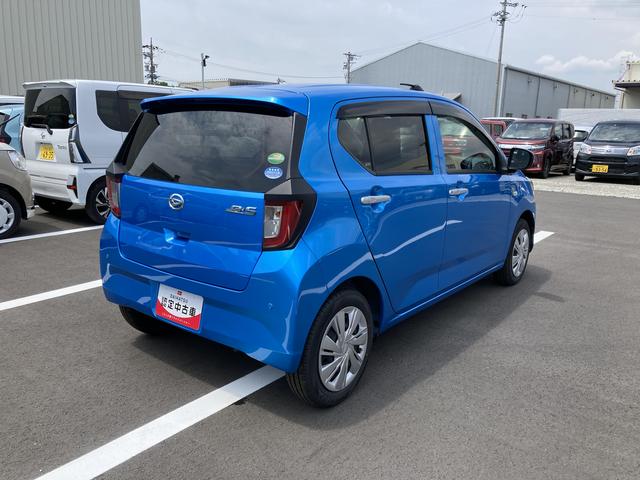 ミライースＸ　ＳＡIII１４インチフルホイールキャップ　ＬＥＤヘッドランプ　電動格納式（カラード）ドアミラー　自発光式デジタルメーターブルーイルミネーションメーター　マニュアルエアコン（ダイヤル式）　キーレスエントリー（静岡県）の中古車