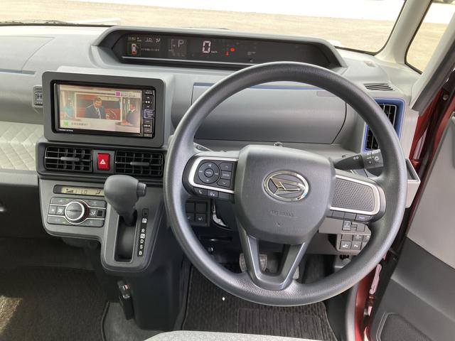 タントＸセレクション３６０度スーパーＵＶＩＲカットガラス　格納式シートバックテーブル　シートバックポケット　運転席シートリフター　チルトステアリング　シートヒーター　リヤヒーターダクト（静岡県）の中古車