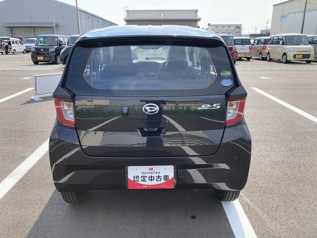 ミライースＬ　ＳＡIII１３インチフルホイールキャップ　マルチリフレクターハロゲンヘッドランプ　可倒式ドアミラー　自発光式デジタルメーターアンバーイルミネーションメーター　マニュアルエアコン（ダイヤル式）　キーレスエントリー（静岡県）の中古車