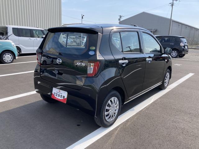 ミライースＬ　ＳＡIII１３インチフルホイールキャップ　マルチリフレクターハロゲンヘッドランプ　可倒式ドアミラー　自発光式デジタルメーターアンバーイルミネーションメーター　マニュアルエアコン（ダイヤル式）　キーレスエントリー（静岡県）の中古車