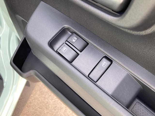 ハイゼットカーゴＤＸＣＶＴ　撥水フルファブリックシート表皮　オーバーヘッドシェルフ　アッパートレイ　キーレスエントリー　ユースフルナット（３１ヶ所）（静岡県）の中古車