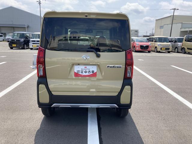 タントファンクロス１４インチアルミホイール　　フルＬＥＤヘッドランプ　オート格納式カラードドアミラー　両側パワースライドドア　キーフリーシステム　プッシュボタンスタート	オートエアコン（プッシュ式）（静岡県）の中古車