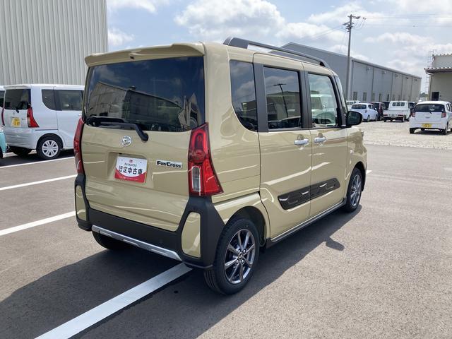 タントファンクロス１４インチアルミホイール　　フルＬＥＤヘッドランプ　オート格納式カラードドアミラー　両側パワースライドドア　キーフリーシステム　プッシュボタンスタート	オートエアコン（プッシュ式）（静岡県）の中古車