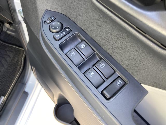 タントＸ１４インチフルホイールキャップ　フルＬＥＤヘッドランプ　オート格納式カラードドアミラー　左側パワースライドドア　ＴＦＴカラーマルチインフォメーションディスプレイ　フルファブリックシート（静岡県）の中古車