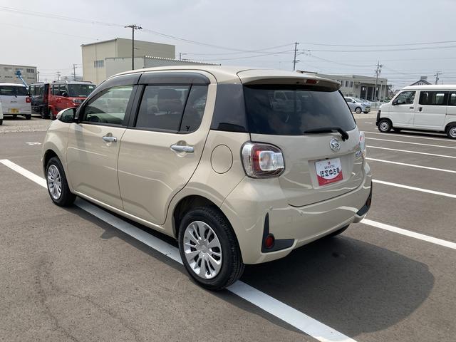 ブーンシルク　ＳＡIIIキーフリーシステム　プッシュボタンスタート　純正ナビ　フルホイールキャップ　電動格納ドアミラー　オートエアコン（プッシュ式）　ＵＶカットガラス（静岡県）の中古車