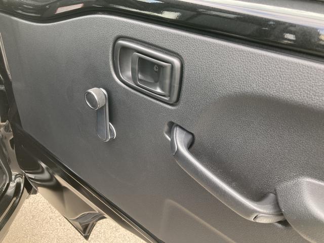 ハイゼットトラックスタンダード２ＷＤ　ＣＶＴ　スーパーＵＶＩＲカットガラス（フロントウィンドウ）　プリントレザーシート表皮　マニュアルエアコン　電動式パワーステアリング（静岡県）の中古車