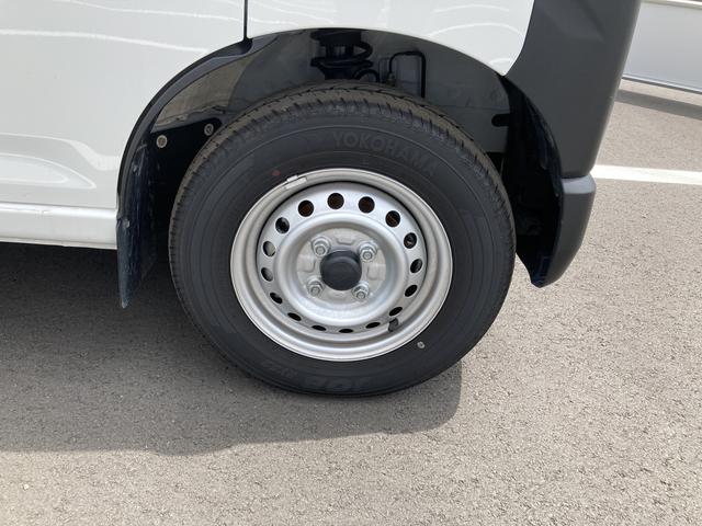 ハイゼットカーゴスペシャル２ＷＤ　ＣＶＴ　プリントレザーシート　アッパートレイ　ユースフルナット（３１か所）（静岡県）の中古車