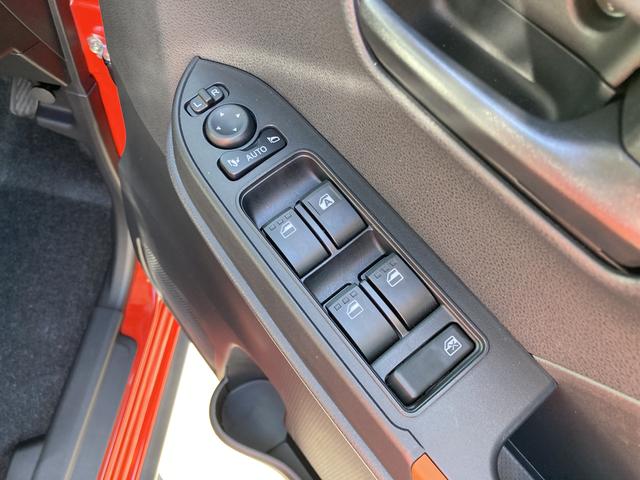 タントファンクロス１４インチアルミホイール　大型エアロバンパー　フルＬＥＤヘッドランプ　オート格納式カラードドアミラー　両側パワースライドドア　キーフリーシステム　プッシュボタンスタート（静岡県）の中古車