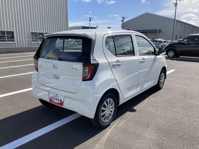 ミライースＬ　ＳＡIII１３インチフルホイールキャップ　マルチリフレクターハロゲンヘッドランプ　可倒式ドアミラー　自発光式デジタルメーターアンバーイルミネーションメーター　マニュアルエアコン（ダイヤル式）　キーレスエントリー（静岡県）の中古車