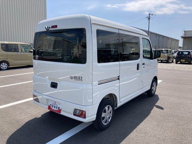 ハイゼットカーゴクルーズＣＶＴ　電動格納式カラードドアミラー　スーパーＵＶＩＲカットガラス（フロントウィンドウ）　１２インチフルホイールキャップ　撥水フルファヴリックシート表皮　大型ＬＥＤ荷室灯　キーフリーシステム（静岡県）の中古車