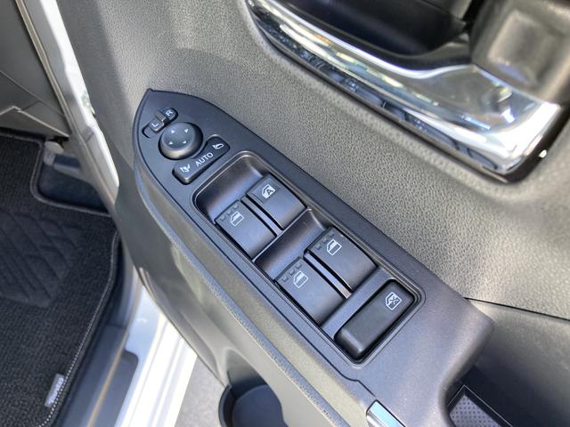 タントカスタムＸ１４インチアルミホイール　大型エアロバンパー　フルＬＥＤヘッドランプ　オート格納式カラードドアミラー　両側パワースライドドア　キーフリーシステム　プッシュボタンスタート（静岡県）の中古車