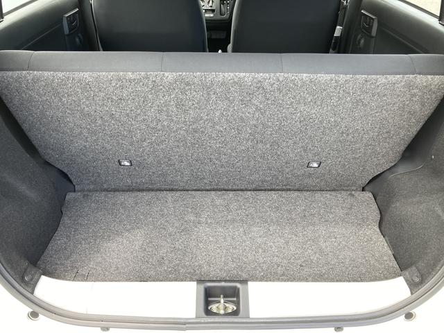 ミライースＬ　ＳＡIII１３インチフルホイールキャップ　マルチリフレクターハロゲンヘッドランプ　可倒式ドアミラー　自発光式デジタルメーターアンバーイルミネーションメーター　マニュアルエアコン（ダイヤル式）　キーレスエントリー（静岡県）の中古車