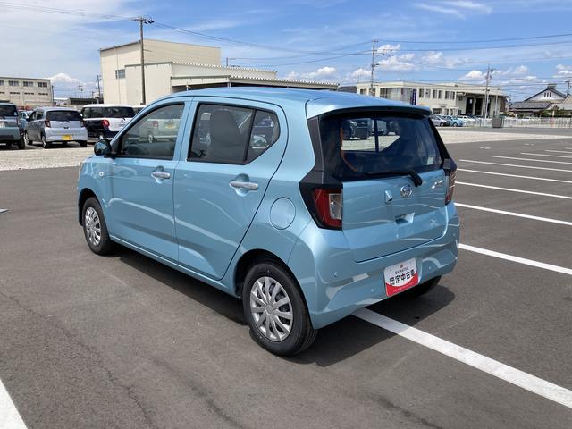 ミライースＬ　ＳＡIII１３インチフルホイールキャップ　マルチリフレクターハロゲンヘッドランプ　可倒式ドアミラー　自発光式デジタルメーターアンバーイルミネーションメーター　マニュアルエアコン（ダイヤル式）　キーレスエントリー（静岡県）の中古車