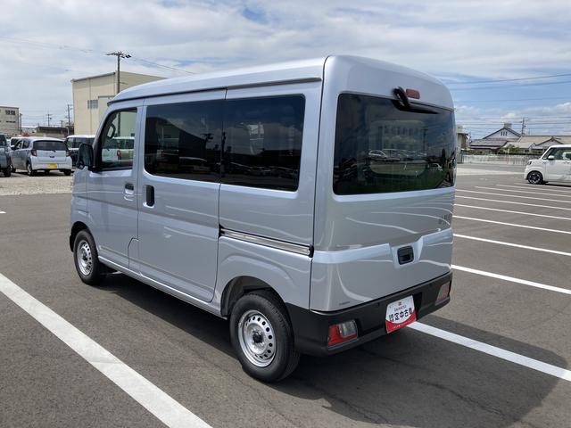ハイゼットカーゴＤＸＭＴ　撥水フルファブリックシート表皮　オーバーヘッドシェルフ　アッパートレイ　キーレスエントリー　ユースフルナット（３１ヶ所）（静岡県）の中古車