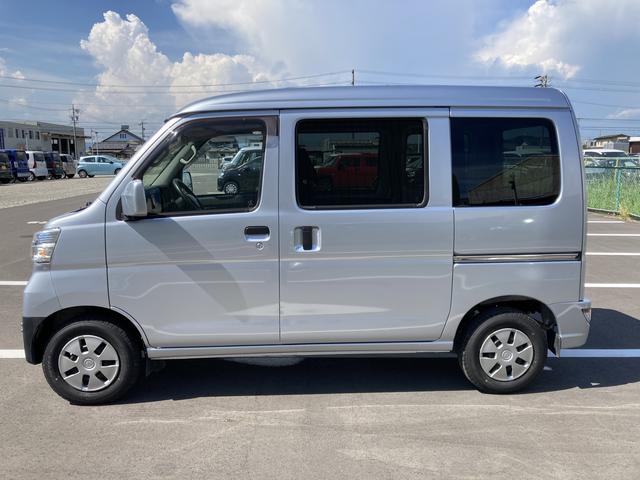 ハイゼットカーゴクルーズＳＡIIIＭＴ　４ＷＤ　オーバーヘッドシェルフ　１２インチフルホイールキャップ　撥水フルファヴリックシート表皮　キーレスエントリー　マニュアルエアコン（静岡県）の中古車