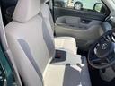 シートヒーター（運転席・助手席）　１５インチフルホイールキャップ　マルチリフレクターハロゲンヘッドランプ　ウレタンステアリングホイール　フロントパーソナルランプ（静岡県）の中古車