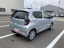 １４インチフルホイールキャップ　ＬＥＤヘッドランプ　電動格納式（カラード）ドアミラー　自発光式デジタルメーターブルーイルミネーションメーター　マニュアルエアコン（ダイヤル式）　キーレスエントリー（静岡県）の中古車