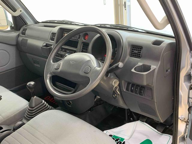 ハイゼットトラックＥＸＴ　ラジオ４ＷＤ　５ＭＴ　保証付き　記録簿　取扱説明書　バッテリー新品　キーレスエントリー　ワンオーナー　エアコン　パワーステアリング　パワーウィンドウ　ＣＤ（静岡県）の中古車