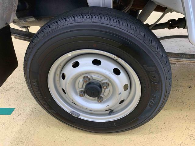 ハイゼットトラックＥＸＴ　ラジオ４ＷＤ　５ＭＴ　保証付き　記録簿　取扱説明書　バッテリー新品　キーレスエントリー　ワンオーナー　エアコン　パワーステアリング　パワーウィンドウ　ＣＤ（静岡県）の中古車