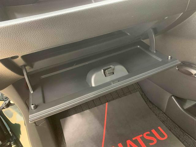 Ｎ−ＯＮＥＲＳ　６ＭＴ　ナビ　１５インチアルミ　保証付きまごころ保証１年付き　記録簿　取扱説明書　　ドラレコ　　衝突被害軽減システム　スマートキー　オートマチックハイビーム　ＥＴＣ　レーンアシスト　エアバッグ　エアコン　パワーステアリング　シートヒーター（静岡県）の中古車