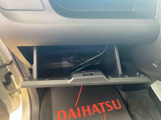 タントカスタムＲＳ　ナビ　保証付きＥＴＣ　バックカメラ（静岡県）の中古車