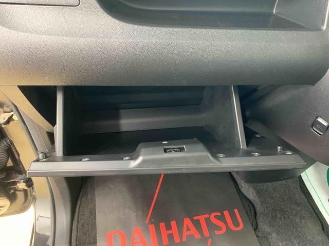タントカスタムＲＳ　トップエディションリミテッドＳＡIII保証付きタイヤ新品　ナビ　バックカメラ（静岡県）の中古車