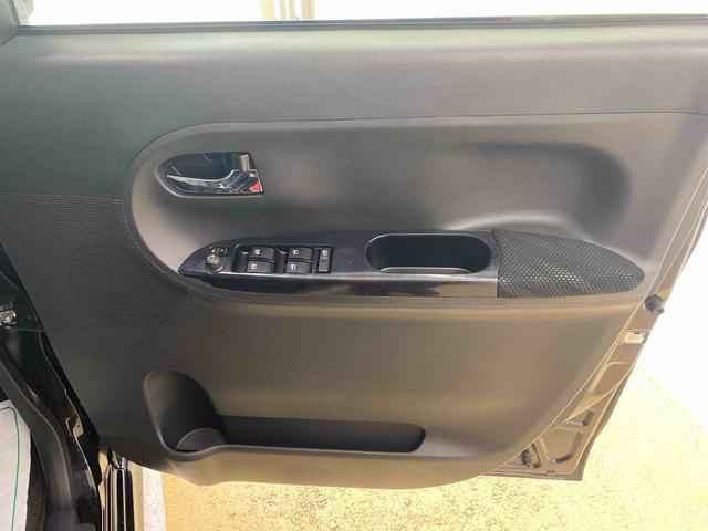 タントカスタムＸ　トップエディションＳＡIII　タイヤ新品保証付きまごころ保証１年付き　記録簿　取扱説明書　ナビ　バックカメラ　スマートキー　アルミホイール　エアバッグ　エアコン　パワーステアリング　パワーウィンドウ　ＡＢＳ（静岡県）の中古車