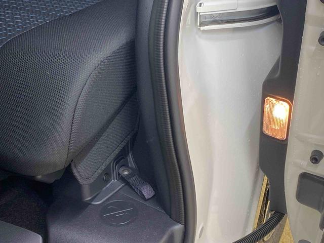 ルーミーカスタムG−T ディスプレイオーディオ 保証付きトリプルコーティング ドラレコ ETC バックカメラ(静岡県)の中古車