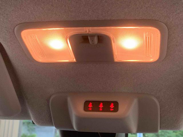 パッソモーダ　Ｓ　トヨタ純正ナビ　バックカメラ　ＥＴＣまごころ保証（納車日から１年・走行距離無制限）付き　トヨタ純正ナビ　ＥＴＣ　バックカメラ　オートエアコン　電動格納ドアミラー　キーフリー　ＬＥＤヘッドライト　エアバッグ　ＡＢＳ　パワステ（静岡県）の中古車