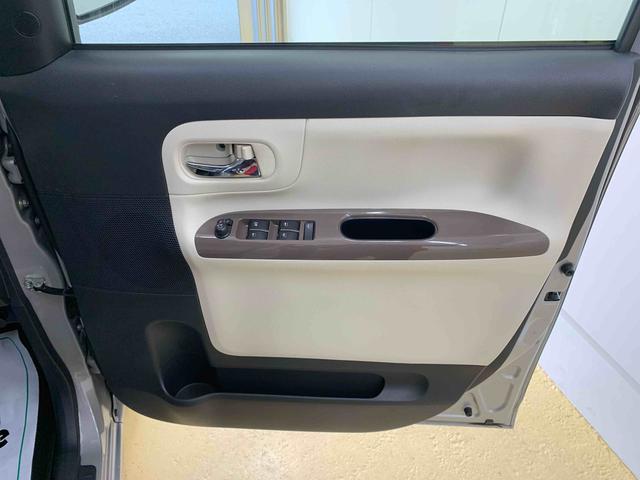 ムーヴキャンバスナビ　バックカメラ付き　保証付きＩナビ　バックカメラ（静岡県）の中古車