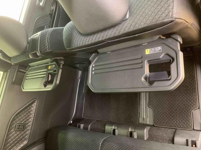 タントカスタムＲＳスタイルセレクション　ナビ　保証付き後席モニター　ドラレコ　ＥＴＣ　バックカメラ（静岡県）の中古車