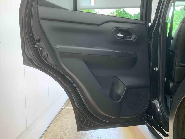 ロッキープレミアムG 純正9型ナビ ドラレコ ETC バックカメラまごころ保証(納車日から1年・走行距離無制限)付き 純正9インチナビ ドラレコ ETC バックカメラ オートエアコン キーフリー 電動格納ドアミラー 電動パーキングブレーキ クルーズコントロール(静岡県)の中古車