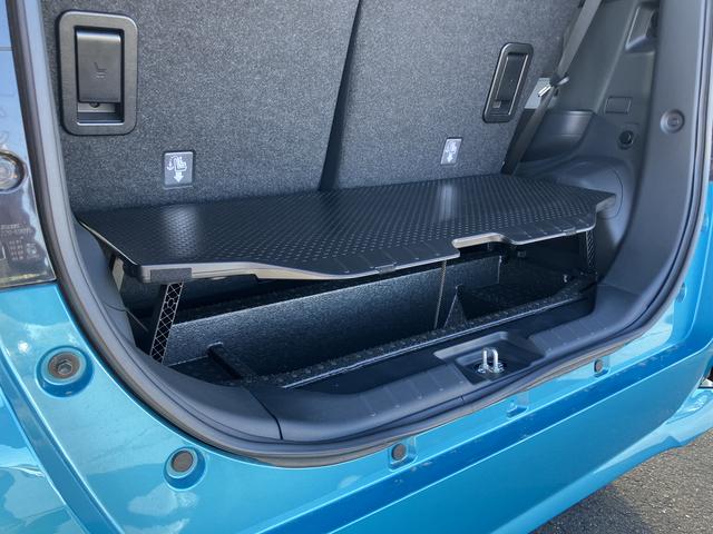 タントカスタムＲＳ１５インチアルミホイール　大型エアロバンパー　フルＬＥＤヘッドランプ　オート格納式カラードドアミラー　本革巻ステアリングホイール（静岡県）の中古車