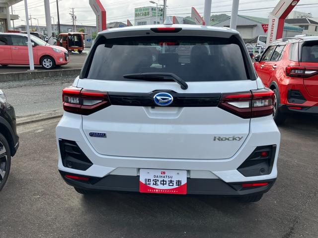ロッキープレミアムＧ　ＨＥＶアルミホイール　ＵＶＩＲカット遮音ガラス　フルＬＥＤヘッドランプ　革巻きステアリングホイール　本革シフトノブ　オートエアコン（プッシュ式）　キーフリーシステム（静岡県）の中古車