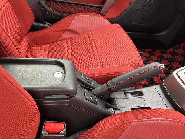 コペンローブキーフリーシステム　プッシュボタンスタート　電動ルーフ　バケットシート　エアコン（静岡県）の中古車